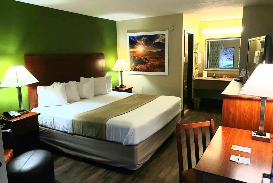 Days Inn By Wyndham Chattanooga Lookout Mountain West Екстер'єр фото