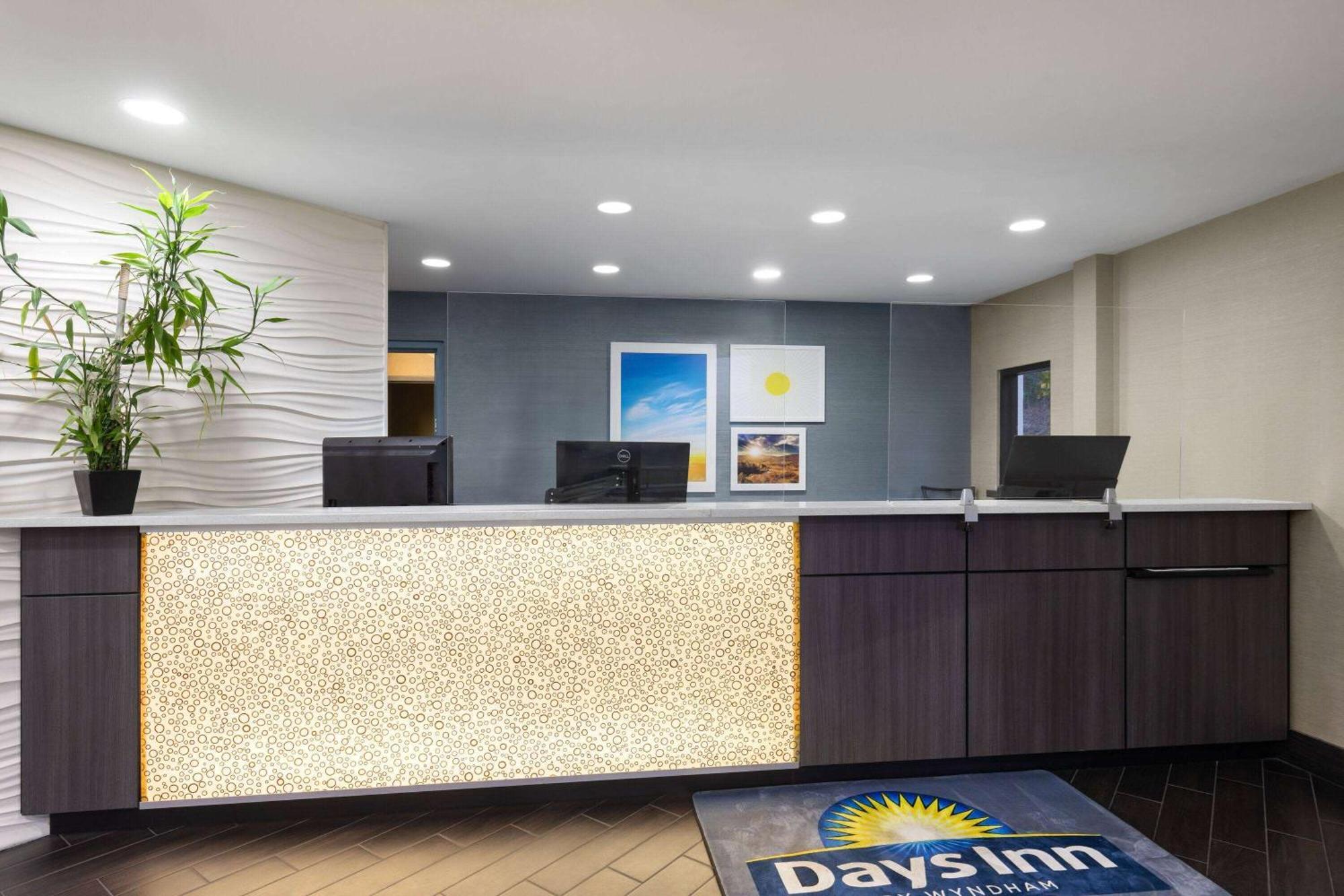 Days Inn By Wyndham Chattanooga Lookout Mountain West Екстер'єр фото