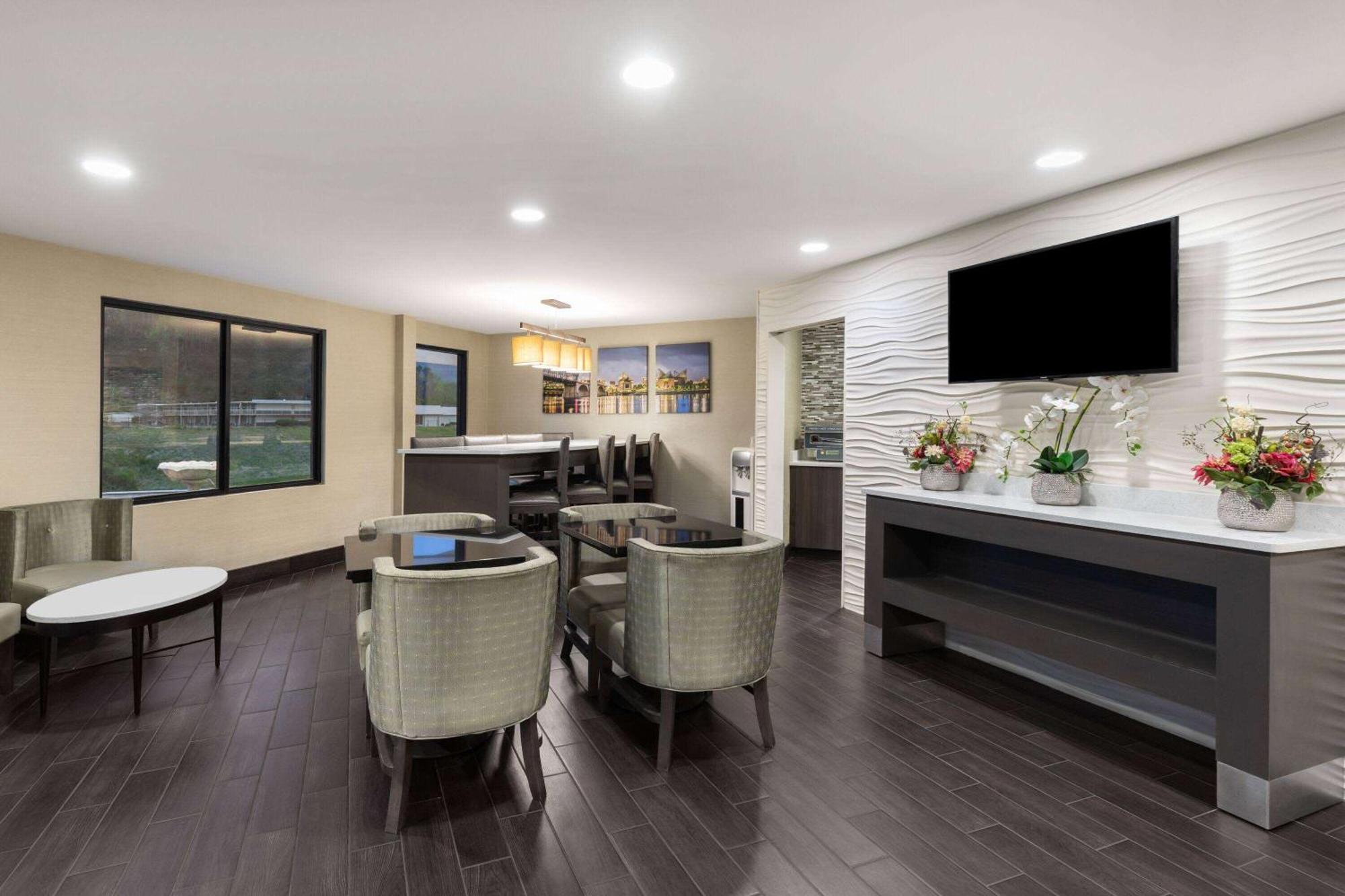 Days Inn By Wyndham Chattanooga Lookout Mountain West Екстер'єр фото