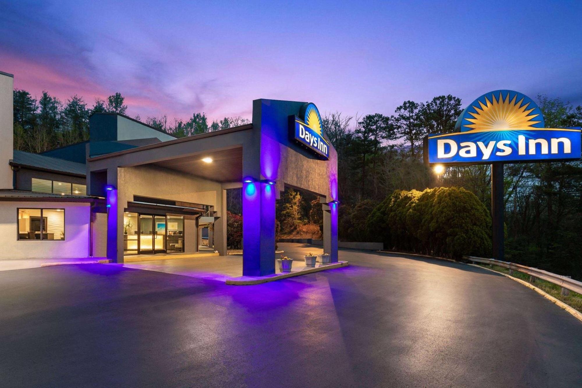 Days Inn By Wyndham Chattanooga Lookout Mountain West Екстер'єр фото